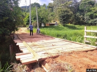 As obras de recuperação de pontes e patrolamento  das estradas rurais é um trabalho diário que vem sendo realizado pela Prefeitura de Divino,